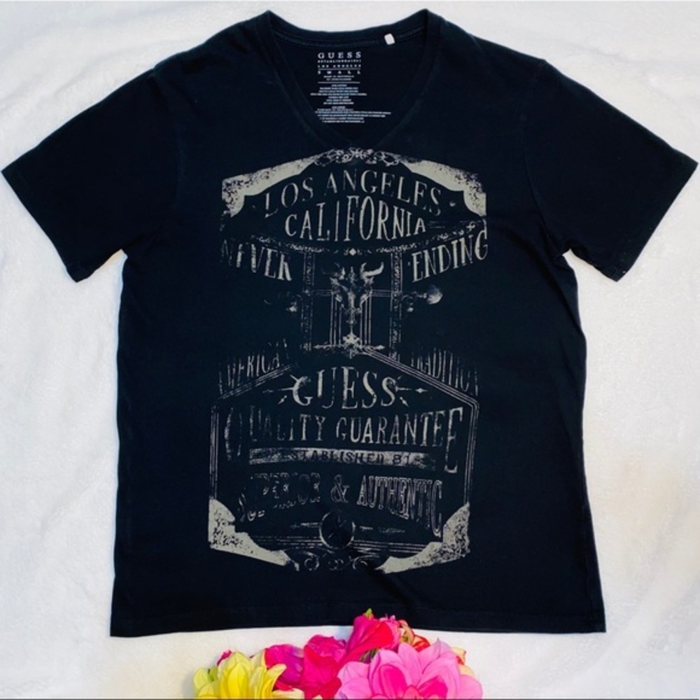 Guess v-neck shirt